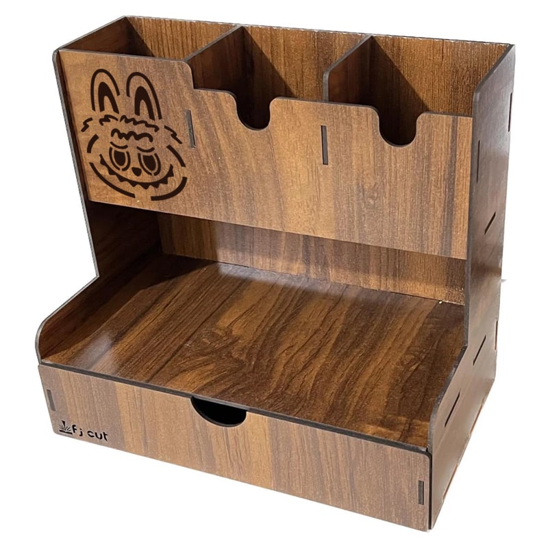 جامدادی رومیزی چوبی طرح لبوبو Labubu - خرید بی واسطه از کارخانه